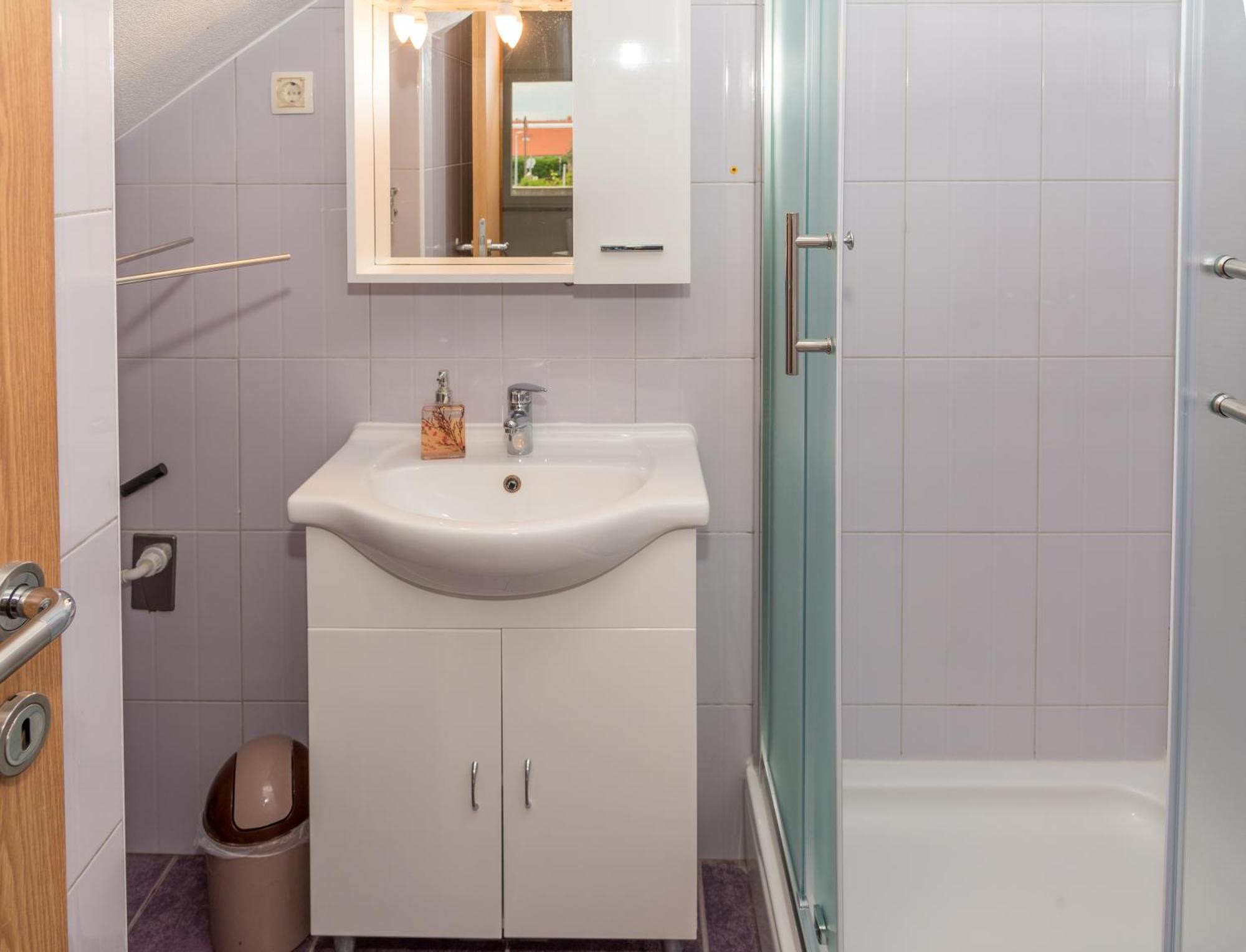 Studio Apartment Nin Eksteriør bilde